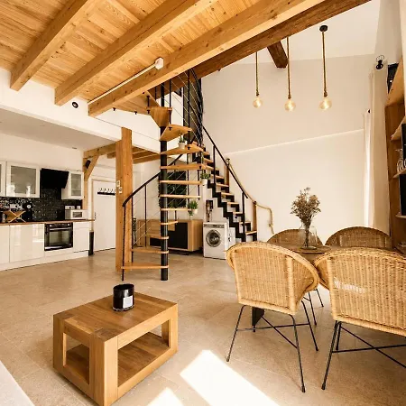 Le Bazille - Superbe Loft T2, Clim, Centre-ville, Quartier Mediterranee *